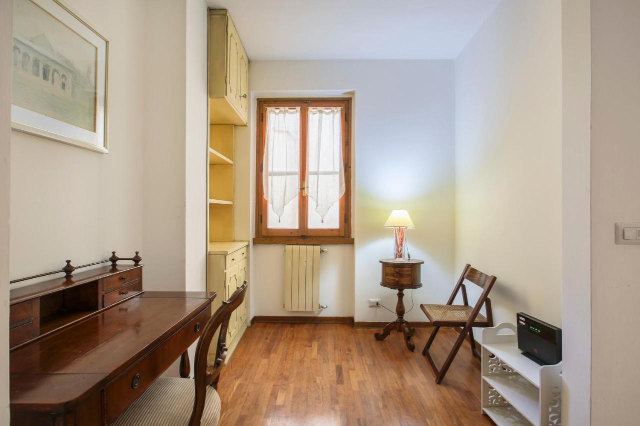 In Great Location Apartment Florenz