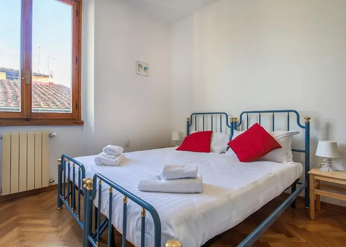 Florence Apartment In Great Location